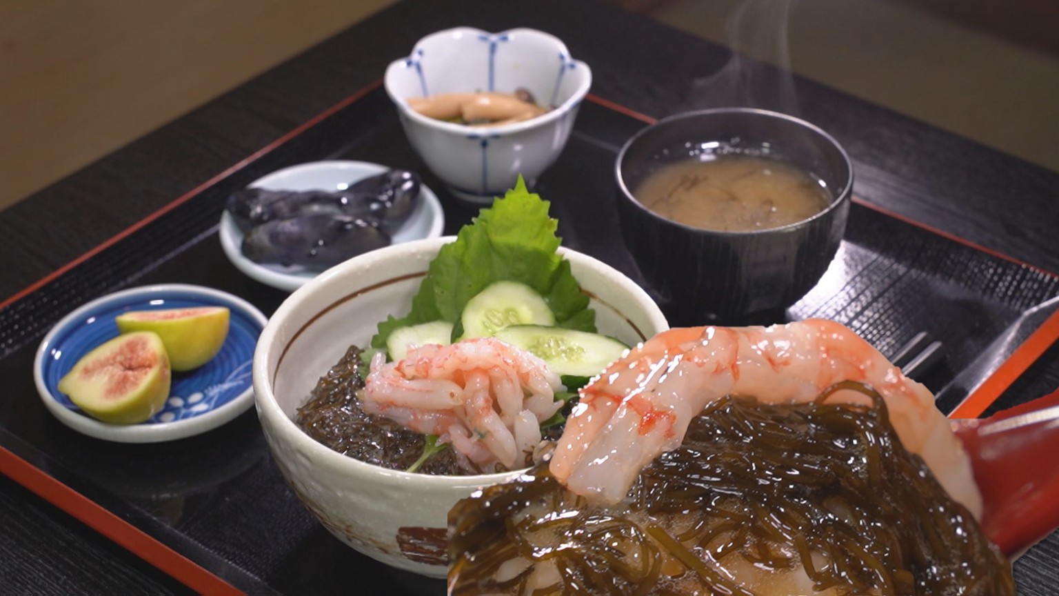 【新潟グルメ】廃校の中にある町の食事処で期間限定シャキ！トロ！地産の「もずく丼」【村上市】 2025年09月22日(月)