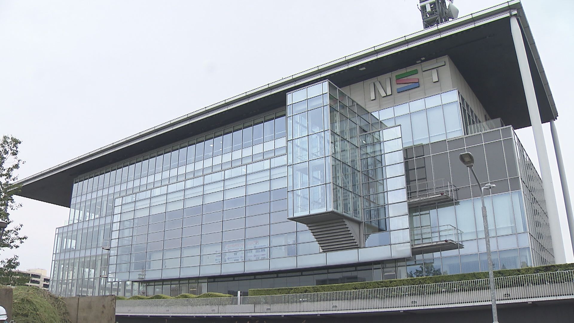 NST新潟総合テレビ 11億円所得隠し問題で外部調査報告書公表「視聴率低下」「営業担当者への過大なプレッシャー」「不適正な手段を容認する思考」があったと指摘【新潟】 2025年10月03日(金)