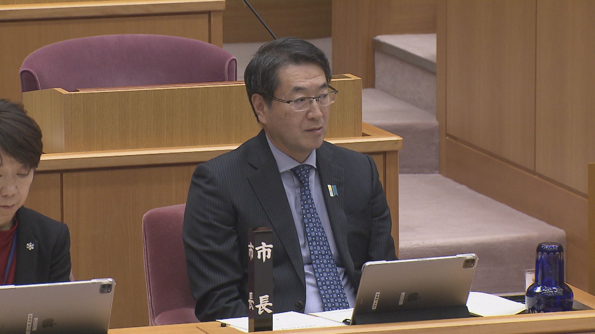 【新潟市議会】市民1人あたり3000円を給付する物価高対策など補正予算可決　市長の1カ月減給も【新潟】 2025年12月25日(木)